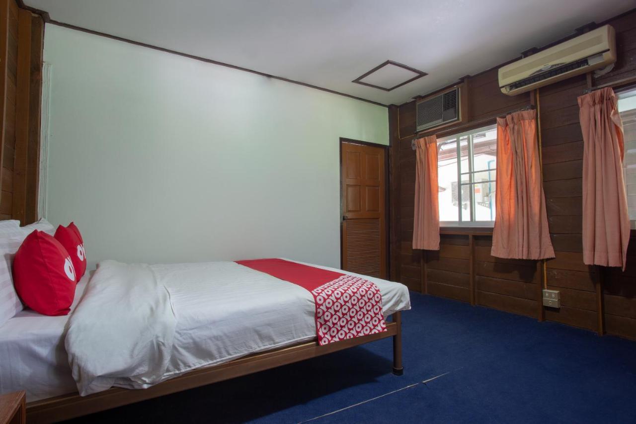 Oyo 909 Guiding Star Resort Chiang Mai Buitenkant foto